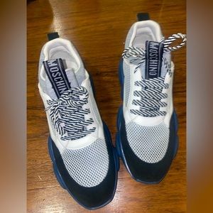 Moschino size 12